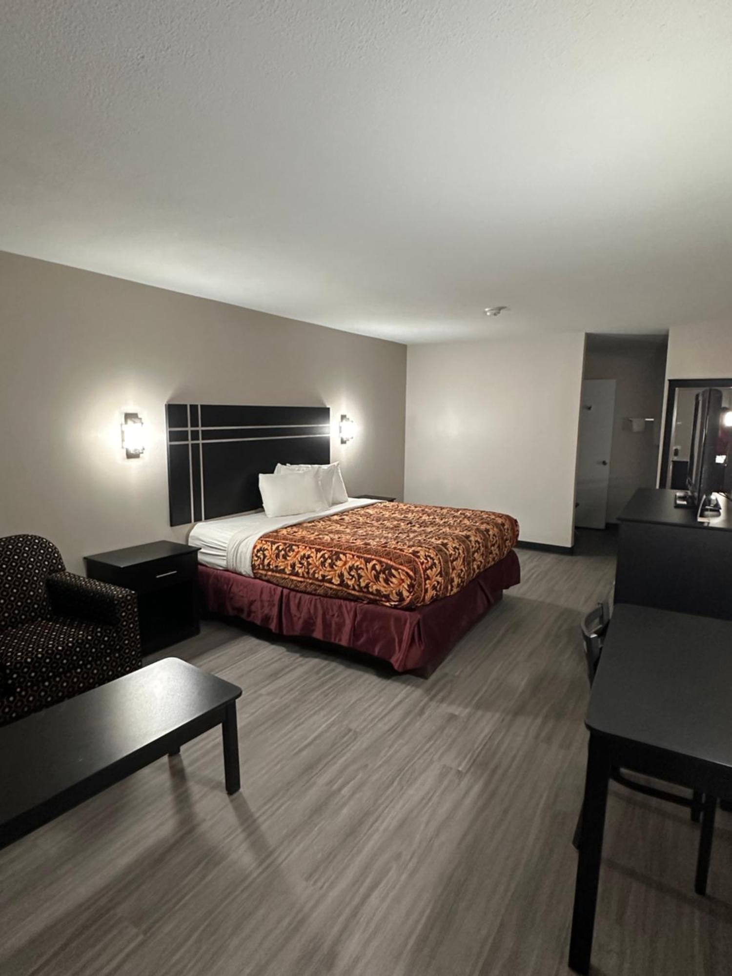 Sunset Inn Brady Екстер'єр фото